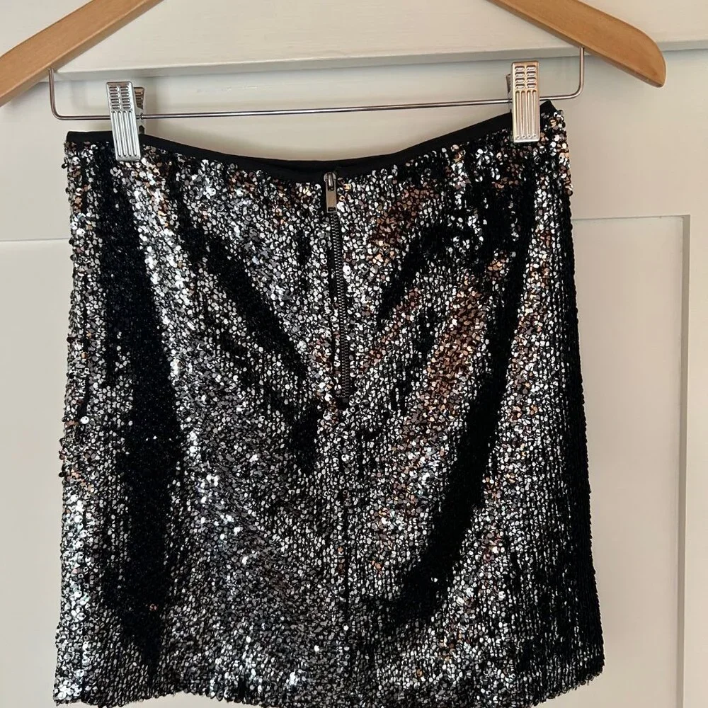 Sequined Mini Skirt - Black Silver